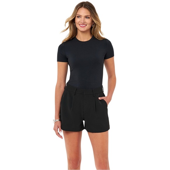 Edited by Remi Bader Women's Black Trouser
Short various sizes - Picture 3 of 17